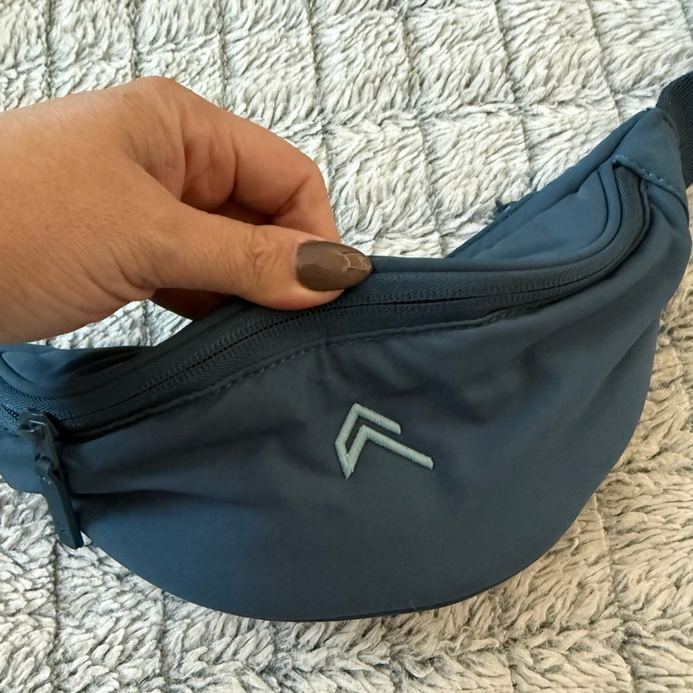 Oner active belt bag